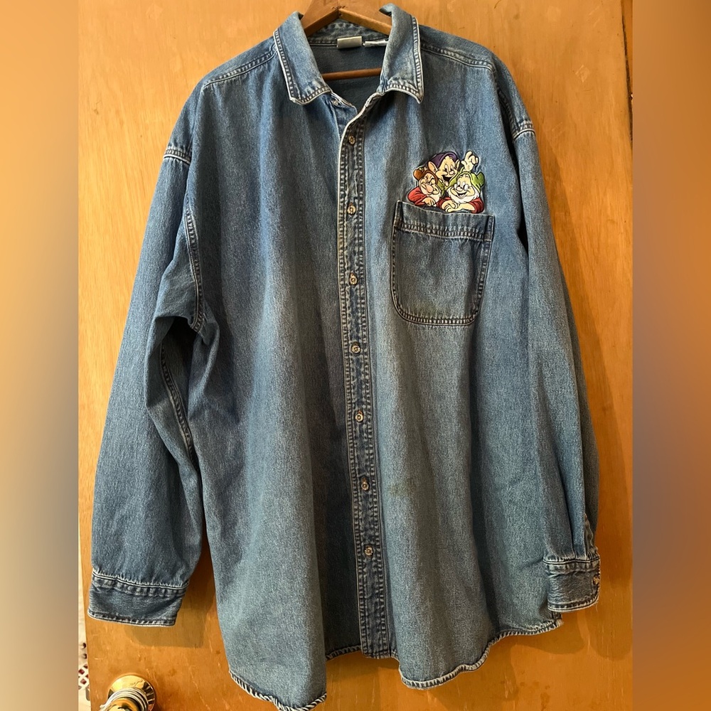 Disney denim shirt w embroidery